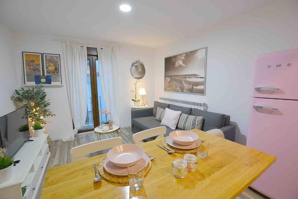 Apartamento AliSol Casco Antiguo Pamplona - 1