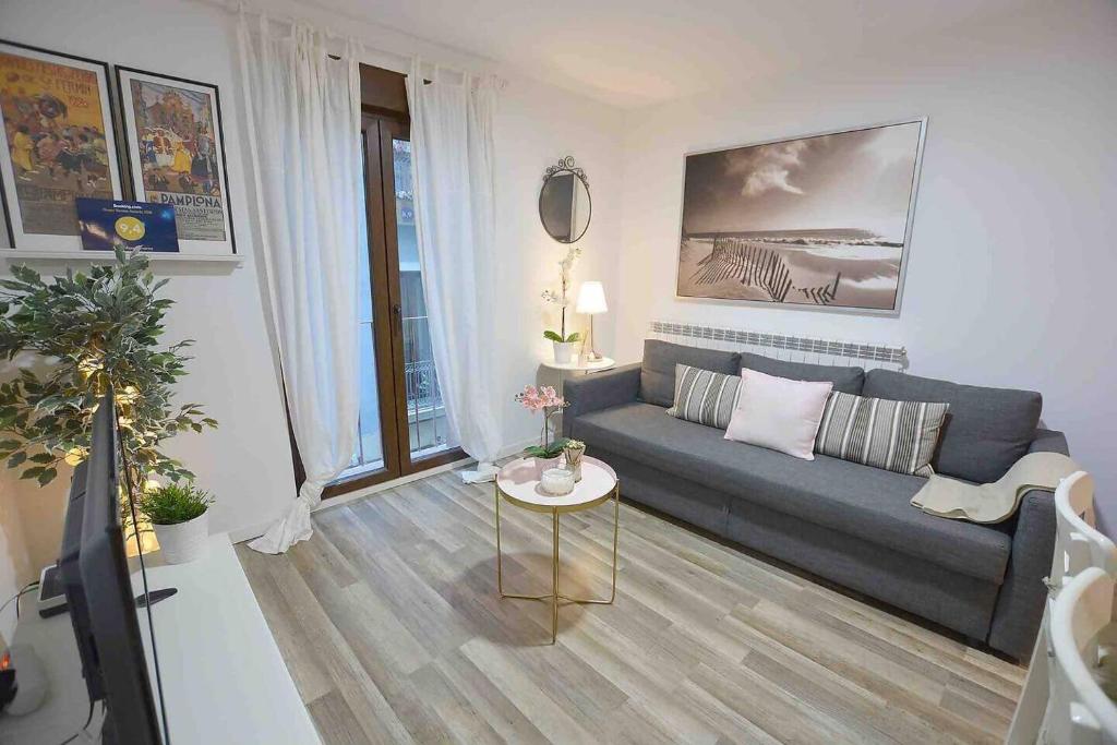 Apartamento AliSol Casco Antiguo Pamplona - 4
