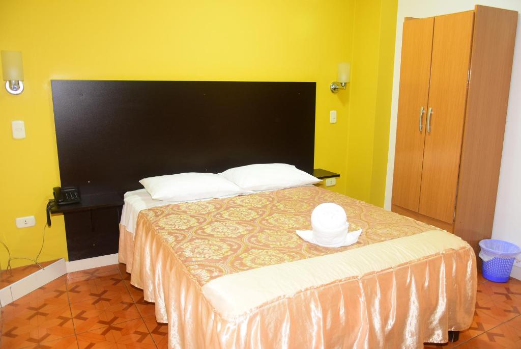 HOSTAL ELIAS tacna -peru - 1