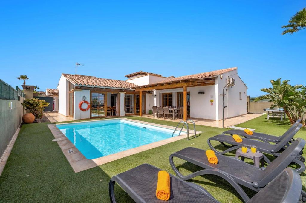 Villa Sherry by Villa Plus - 1
