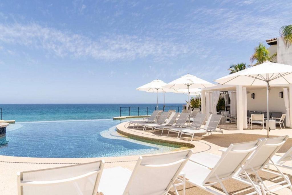 Oceanfront Infinity Pool Vera Neo Beach Club Gym - 3