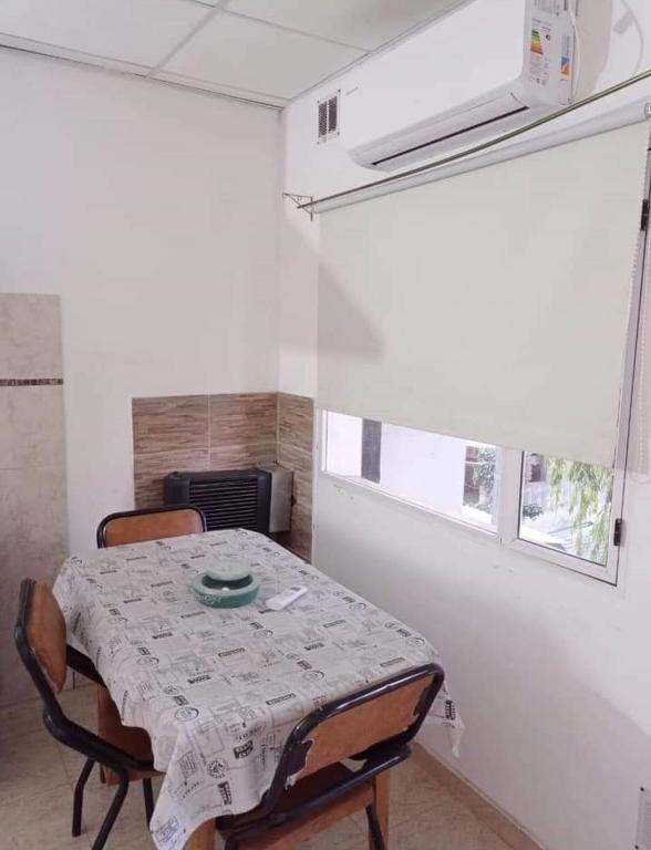 M2 Monoambiente céntrico ALQUILERES ROSITA - 4
