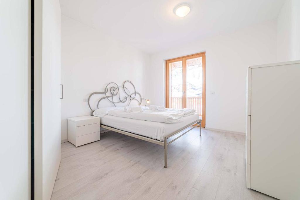 Olivia Home - 3