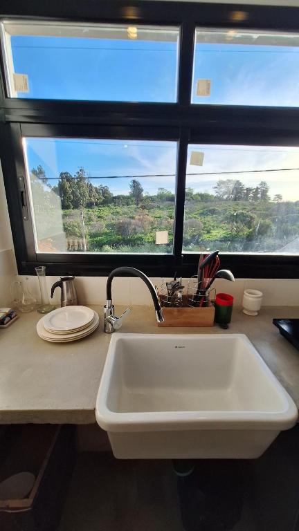 Monoambiente en la zona de La Rural con Wi Fi y pileta - 5