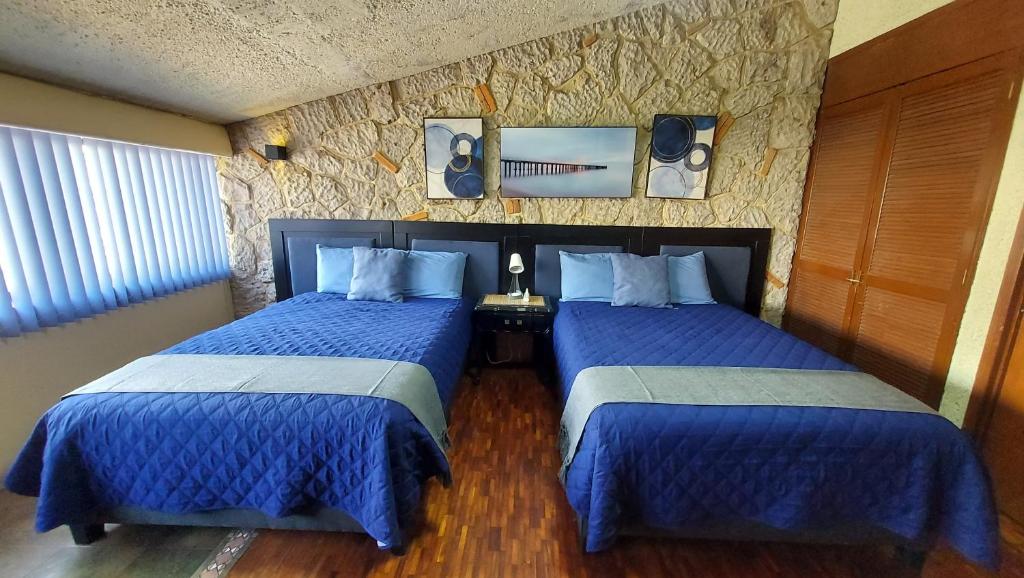 Habitación amplia cerca de Andares - 1