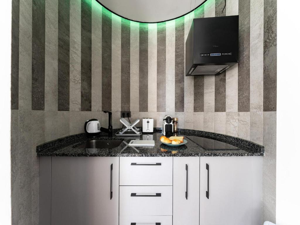 Coxy Apartment in Almaria near centre - 4