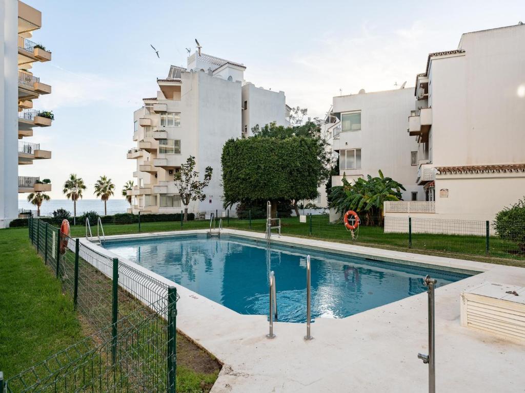 Beachfront apartment in Marbella - 1