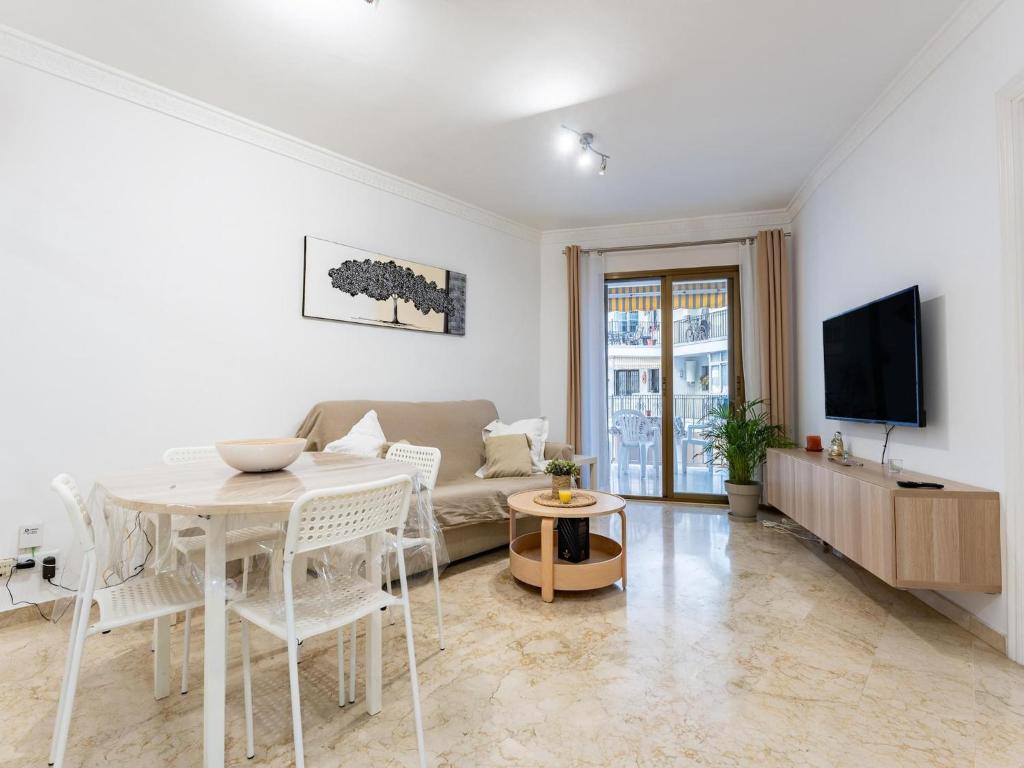 Beachfront apartment in Marbella - 2
