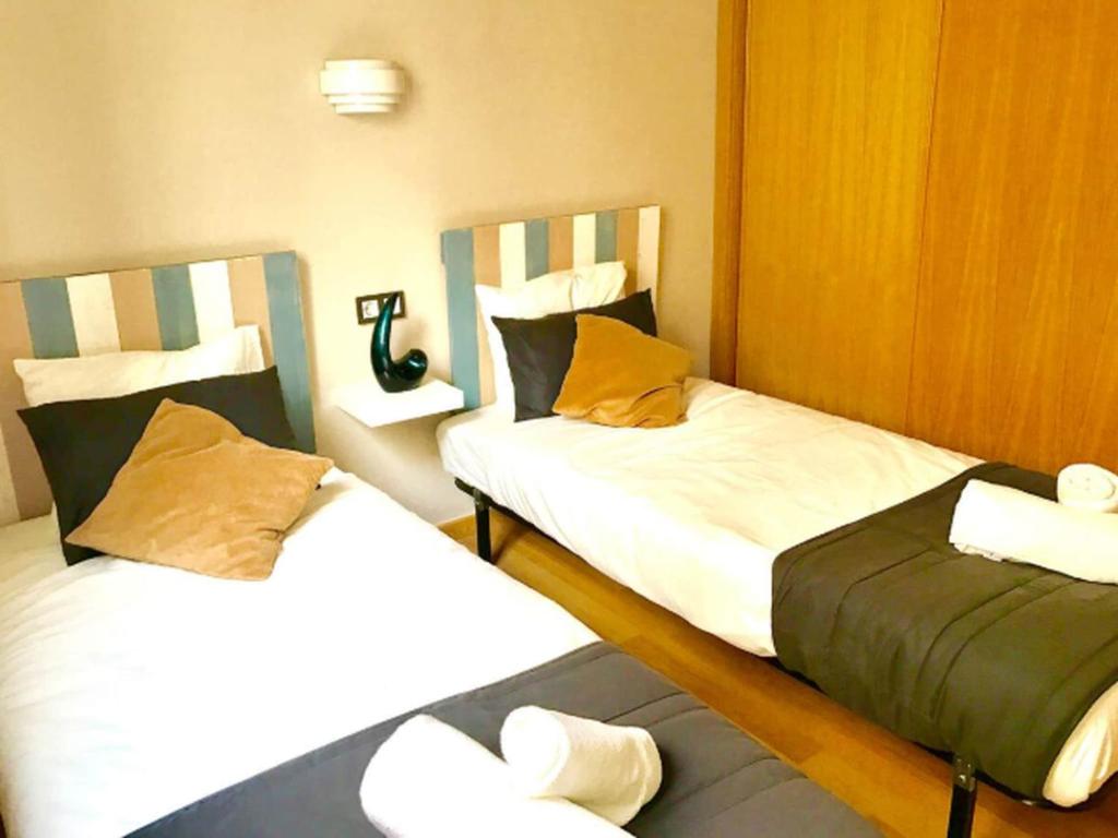Malaga Refino Apartment with Rooftop Pool - 5