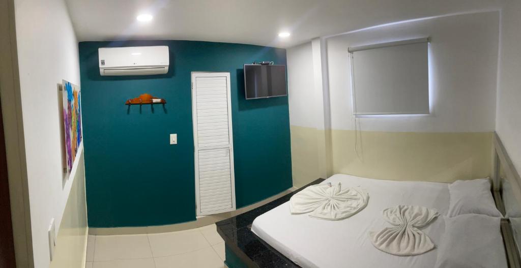 Hotel D colors - 4