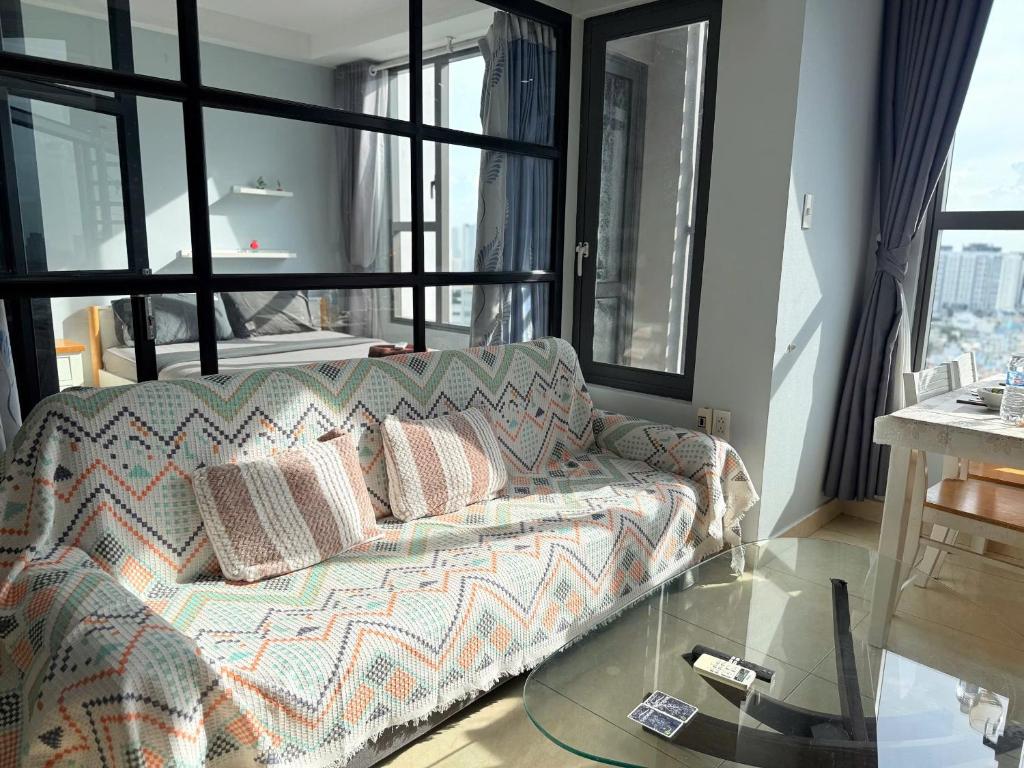 Stay With Me CBD Apartment - Rivergate Building