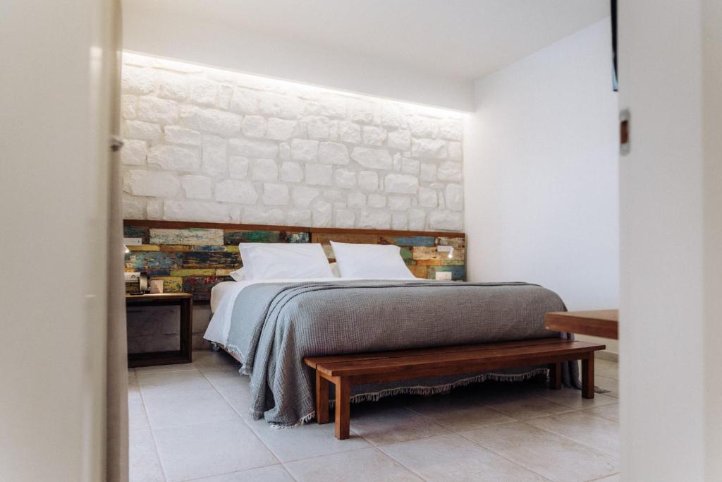 Ostria Resort & Spa — Hotel rooms in Ierapetra
