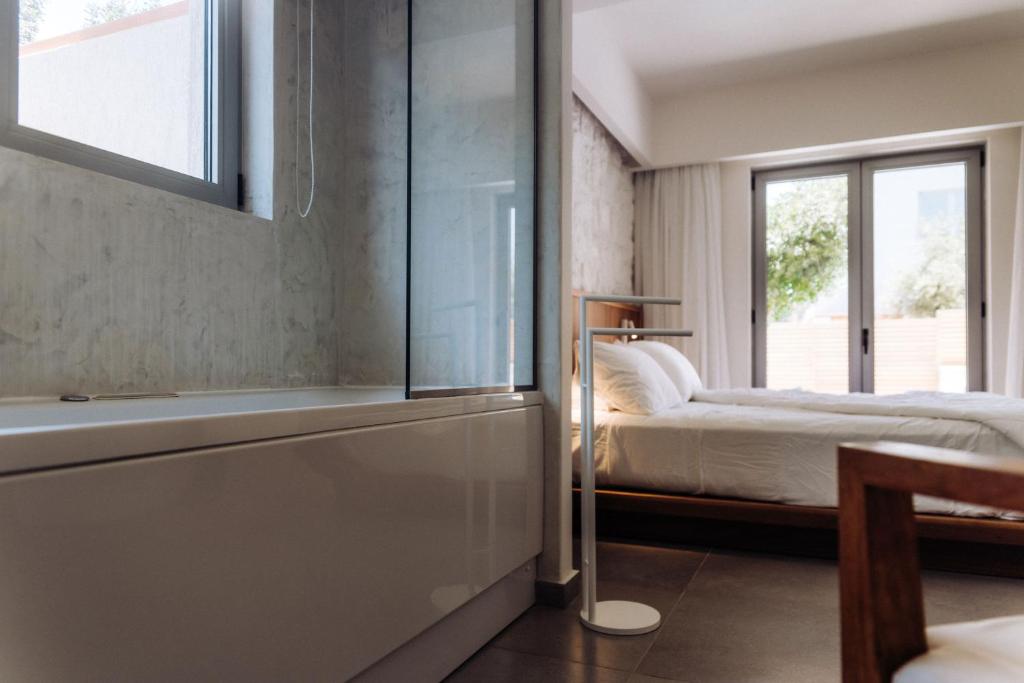 Ostria Resort & Spa — Hotel rooms in Ierapetra