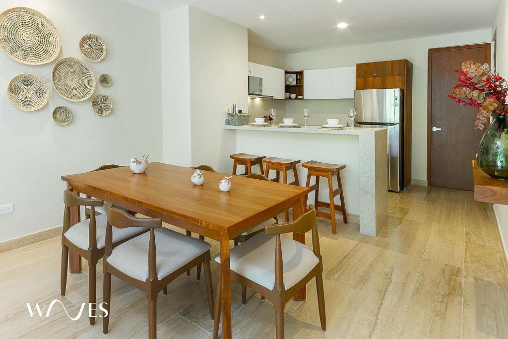 Luxury 1BR - Rooftop Paradise with Pool & Jacuzzi - 3