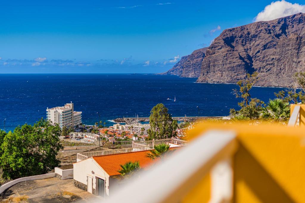 Eva The View - 1