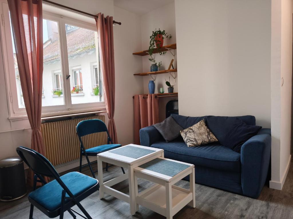 F&M Homestay - 4