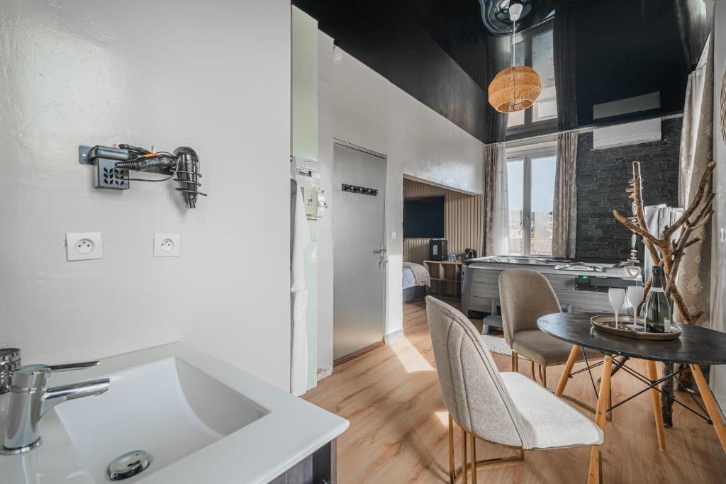 Cocoon du Lac Charavines jacuzzi-wifi-parking - 3