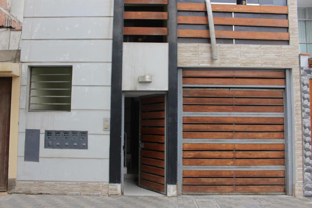 New apartment and free parking - 2
