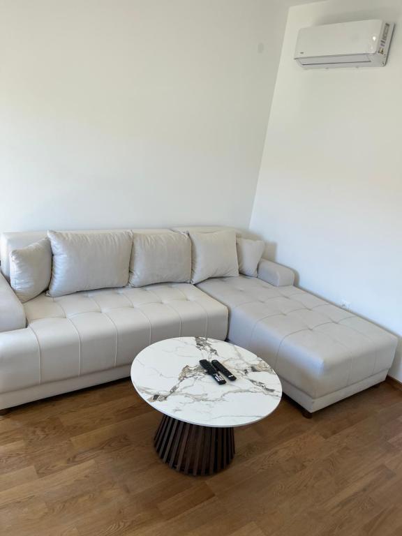 Apartman Lux M Residence PG - 2