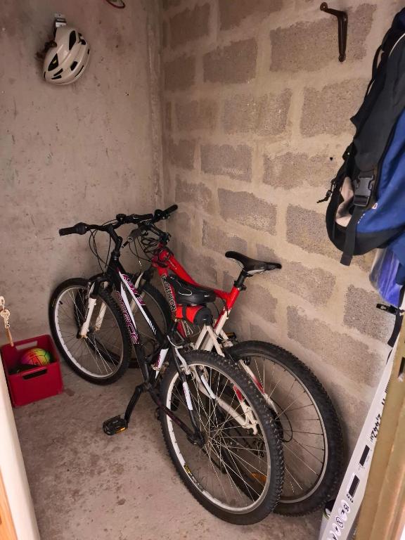 La frégate Port Camargue - proche plage, parking, WIFI, vélos - 5