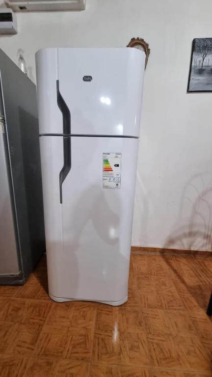 Luminosa y amplia casa en Añelo - 4