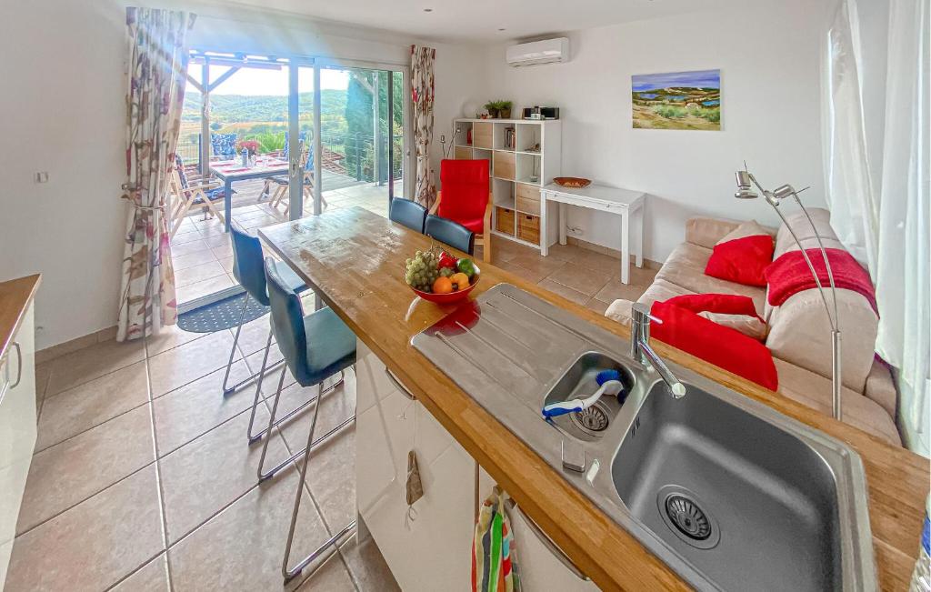 Stunning Home In Roquebrune-Sur-Argens - 5