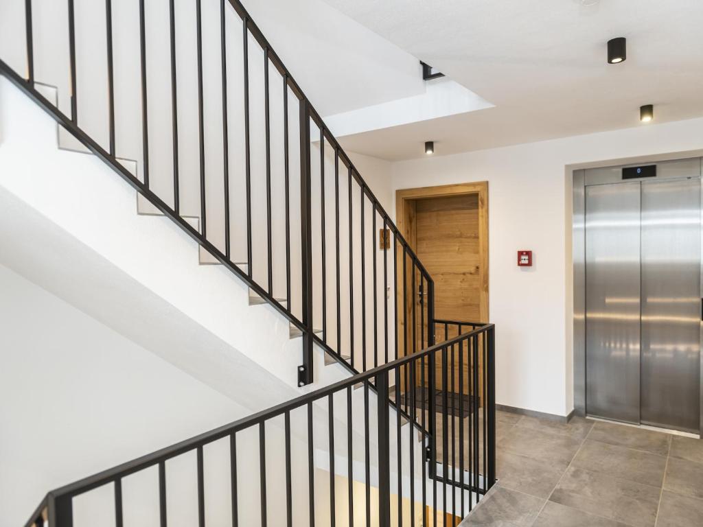Alpine apartment with view & garden - 4