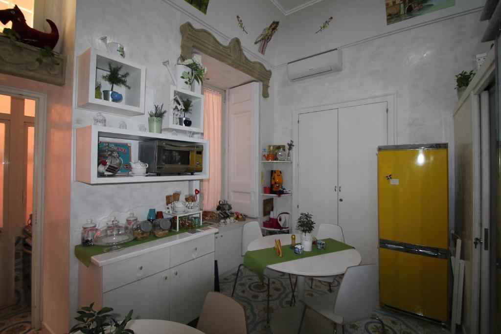 Facilities, Le Vie Di Napoli B&B in Naples