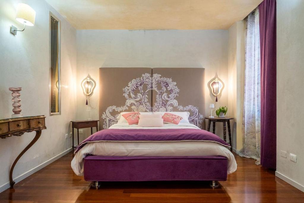 SWEETHOME DOMUS 250mq nel centro di Verona con vista sul Teatro Romano - 2