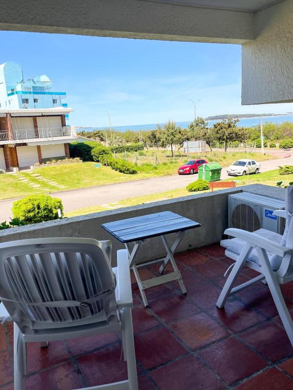 A pasos del mar, con vista, garage, para 4pax - 1