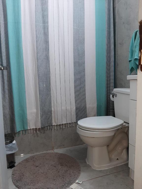 Habitación pasos de locomocion y 5 minutos del centro - 2