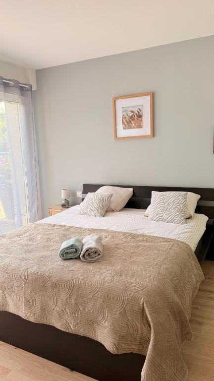 Appartement familial 4 personnes avec piscine & parking - 2