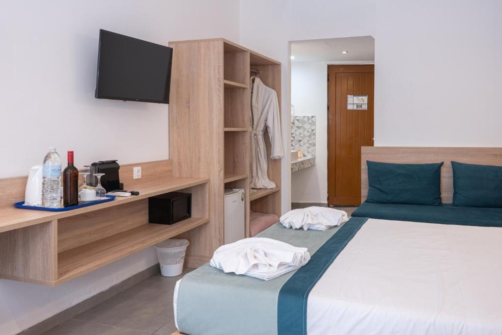 Delfinia Resort - All Inclusive — Hotel rooms in Kolymbia, South Aegean