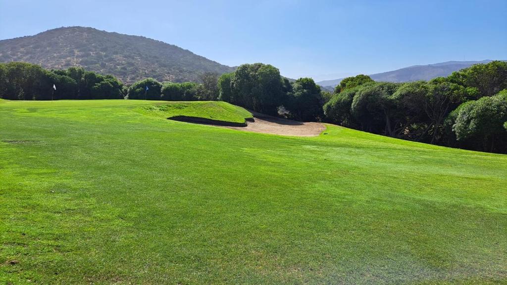 Beach and golf course resort, Costa Cachagua - 2