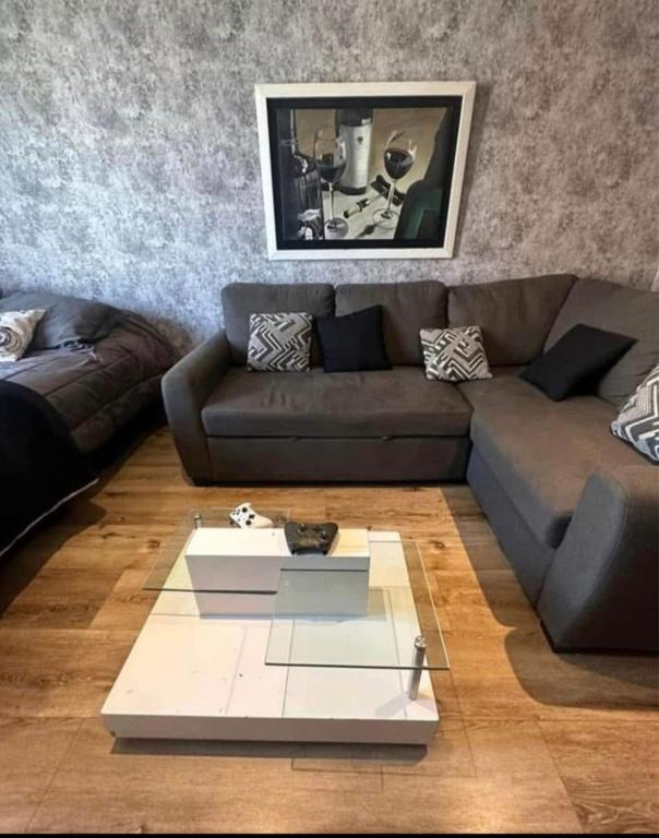 LINDO ESTUDIO UBICADO EN EL CORAZÓN DE CHAPINERO ALTo - 2