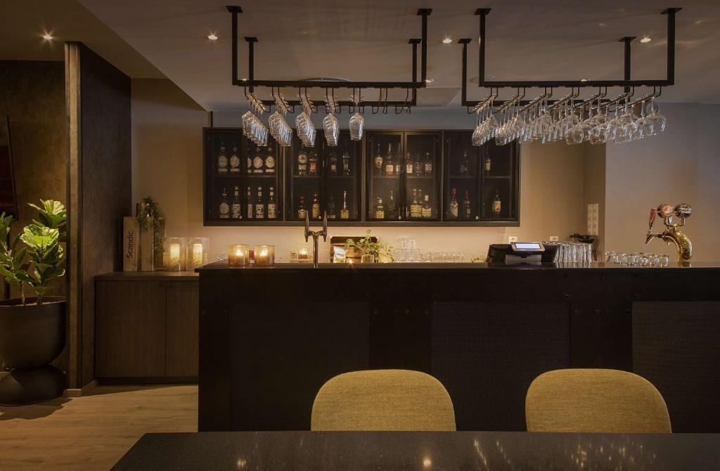 Bar/lounge