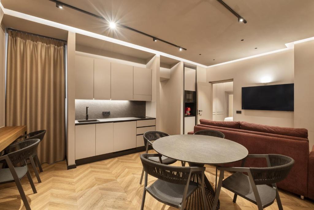 Oriana Homèl Roma - 5