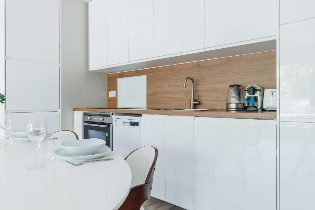 Superbe Appartement 1BDR - 2P Porte Maillot - 4