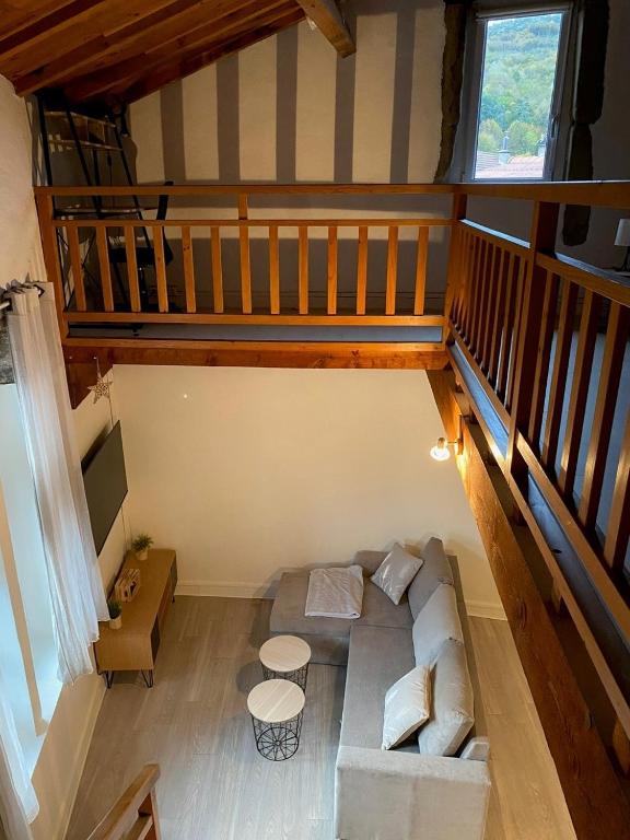 Appartements dans bâtiment historique, au cœur du vieux Voreppe - 3