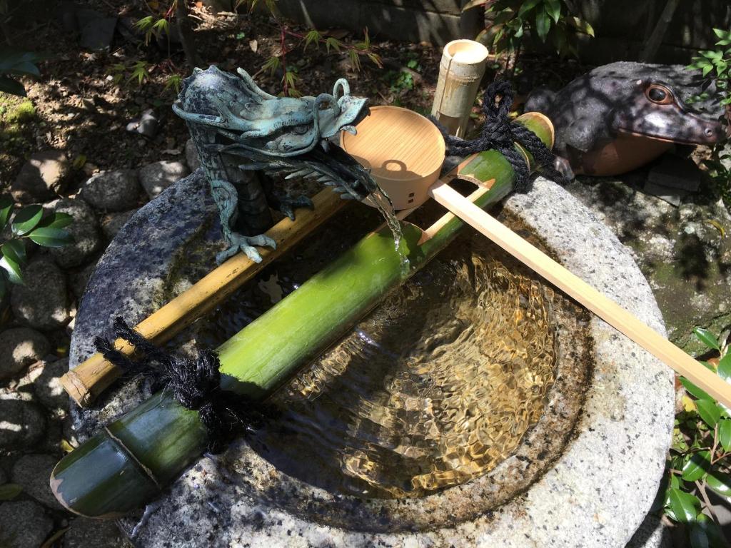 하나노부 킨카쿠지-미치 숙소 전경