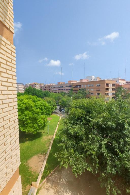 Apartamento Familiar En Nuevo Centro - Parque Central Turia - 1