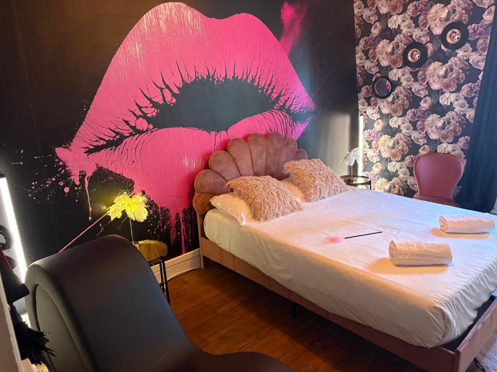 La Parisienne Coquine Love and Plaisir - Love Room - 2