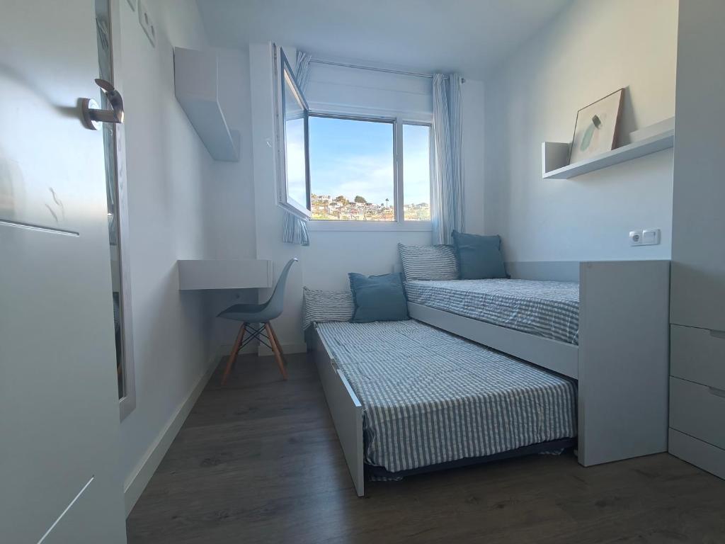 Sea Views Terrace Apartment with Pool & Parking & Cala Cabria - 5
