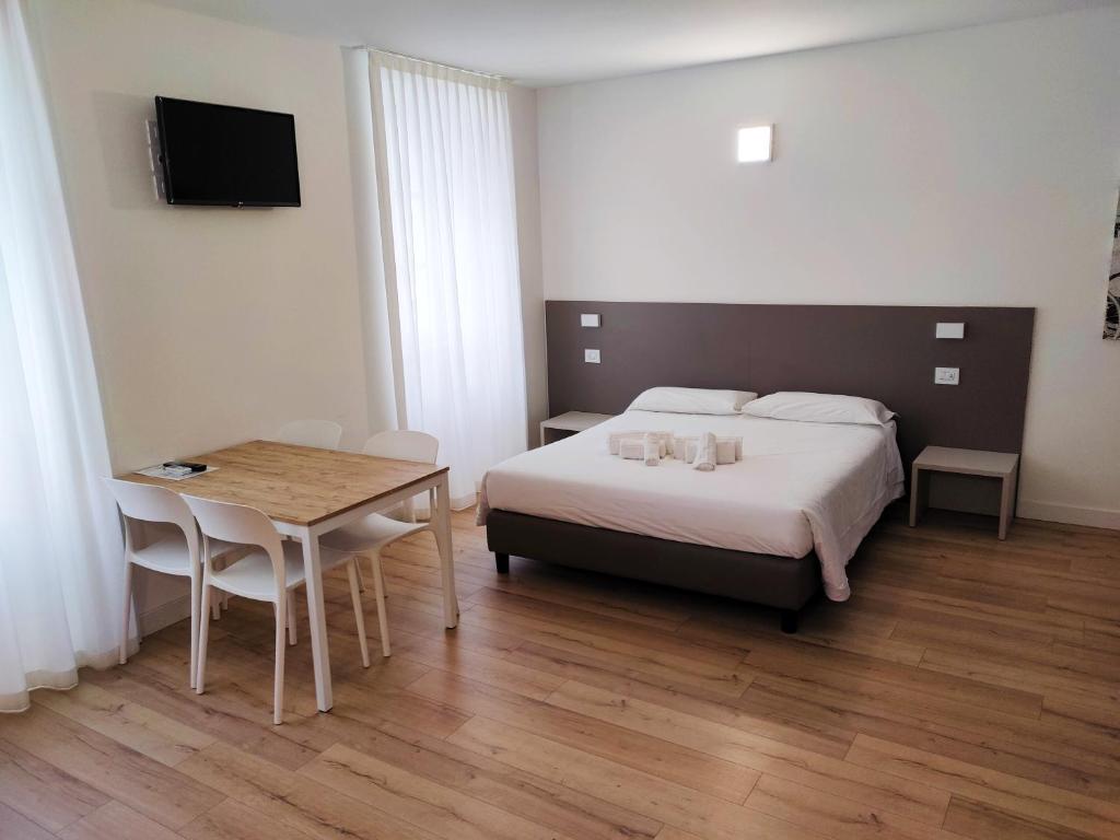 City Gallery Apartments - 2
