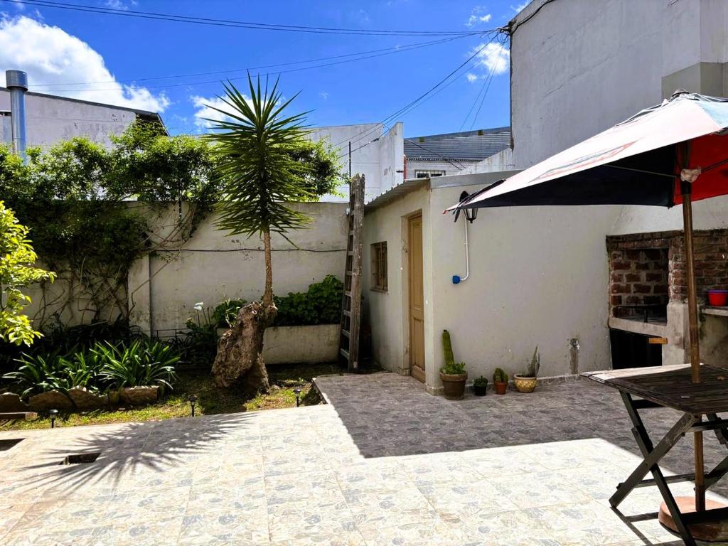 Casa Familiar con Patio & Parrilla en Corazón MDP - 2