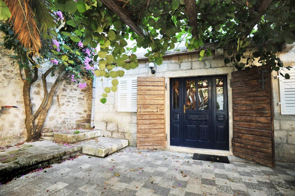 Stone House Petra photo