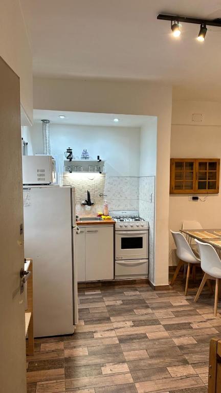 Mar del Plata a metros de Peatonal - 2