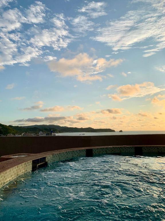 Cozy Suite and Jacuzzi with ocean views in Atacames - 2