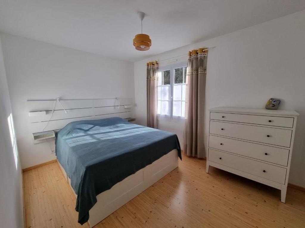 Maison 3* avec piscine privée et Wi-Fi à Saint-Jean-de-Monts - FR-1-777-13 - 2
