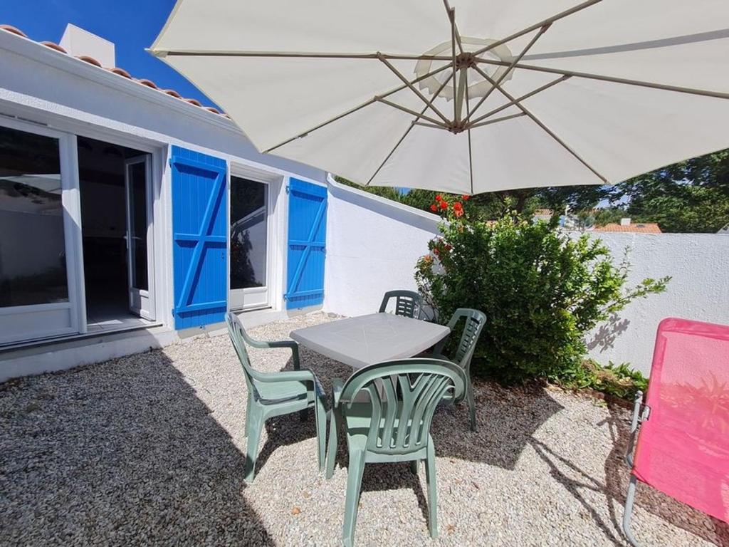 Maison avec Piscine Chauffée, Proche Mer et Commerces, pour 4/5 Pers., Animaux Admis - FR-1-777-22 - 4